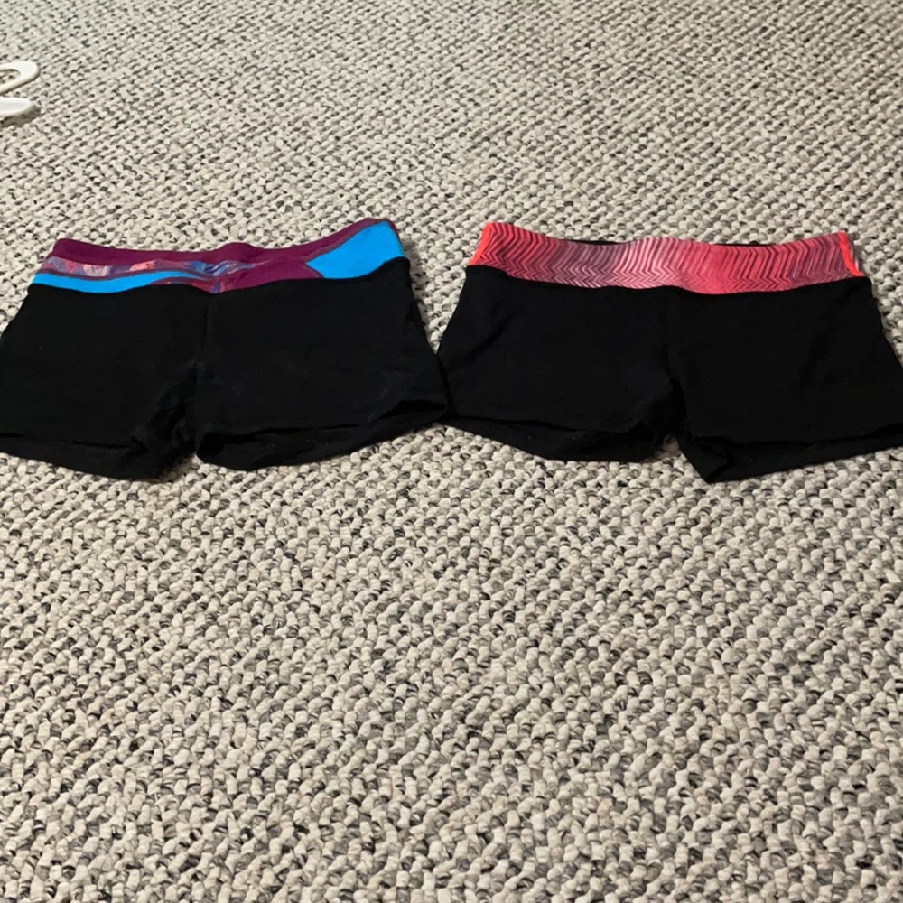 Ivivva booty shorts